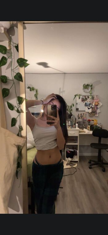 Kayla vy  page leaked private photo uncensored HD quality