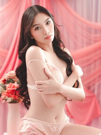 Keanalouisedeleon page leaked private photo uncensored HD quality