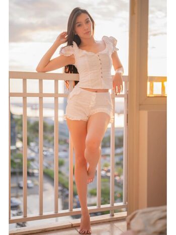 Keanalouisedeleon leaked private photo uncensored HD quality