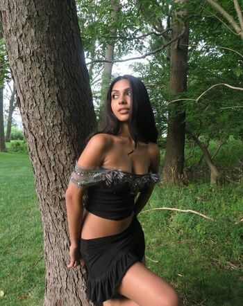 Kelliexny leaked private photo uncensored HD quality
