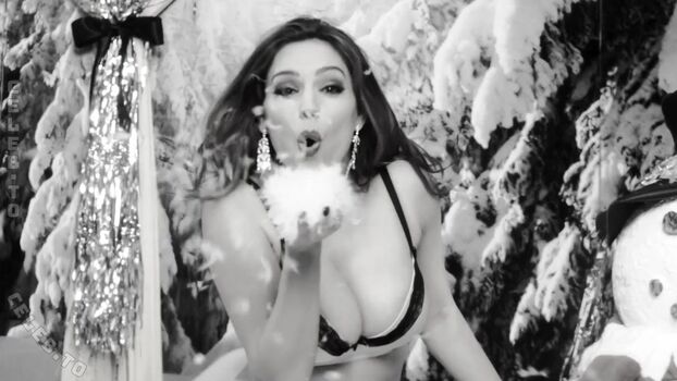 Kelly brook page leaked private photo uncensored HD quality