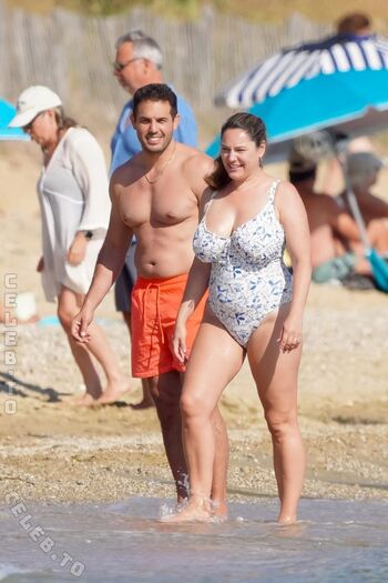 Kelly brook page leaked private photo uncensored HD quality