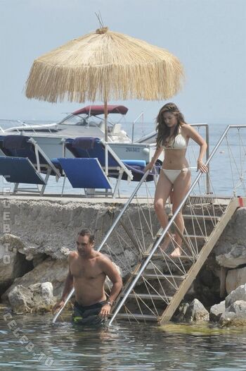 Kelly brook leaked private photo uncensored HD quality