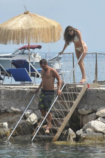 Kelly brook leaked private photo uncensored HD quality