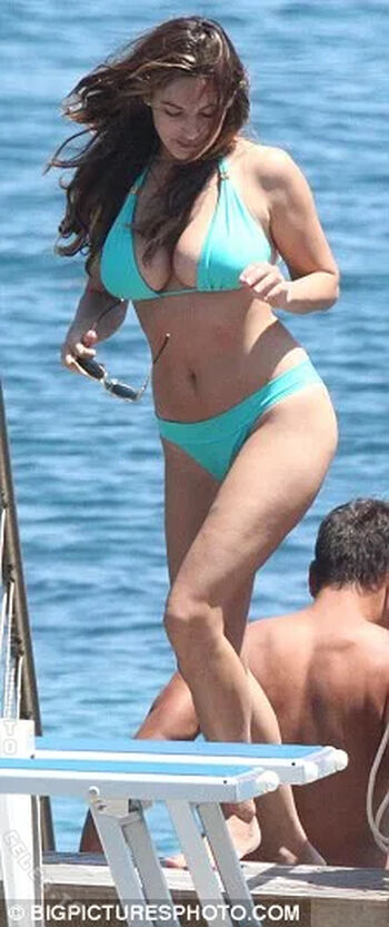 Kelly brook leaked private photo uncensored HD quality