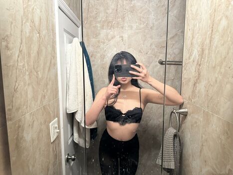 Kikiiiru page leaked private photo uncensored HD quality