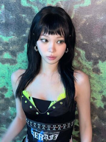 Kim chaewon  page leaked private photo uncensored HD quality
