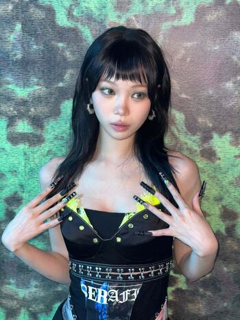 Kim chaewon  page leaked private photo uncensored HD quality