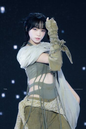 Kim chaewon  page leaked private photo uncensored HD quality