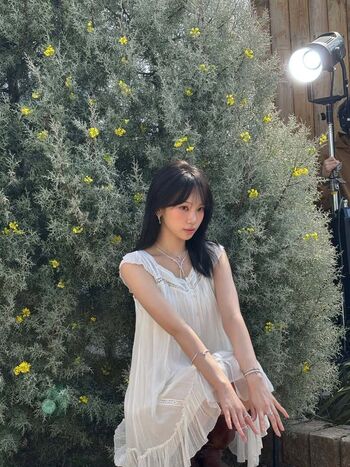 Kim chaewon  page leaked private photo uncensored HD quality