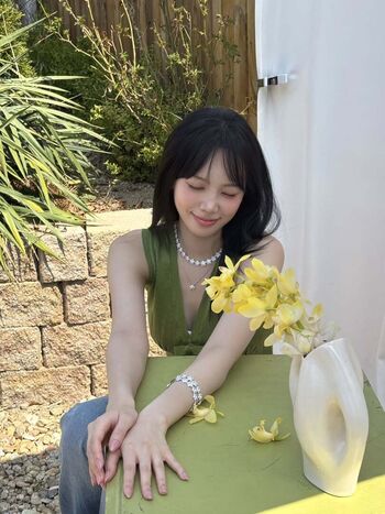 Kim chaewon  page leaked private photo uncensored HD quality