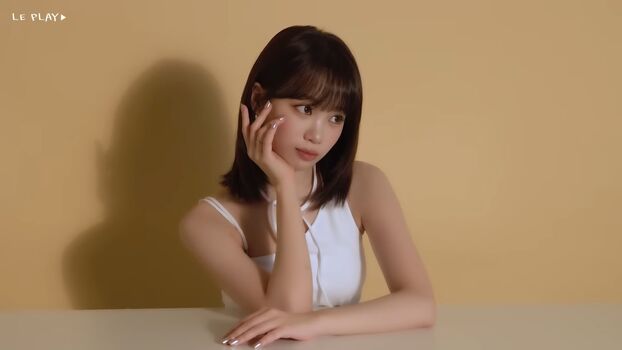 Kim chaewon  page leaked private photo uncensored HD quality