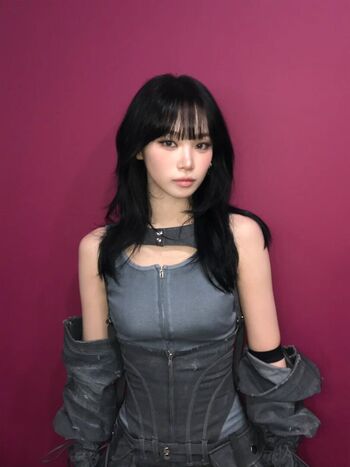Kim chaewon  page leaked private photo uncensored HD quality