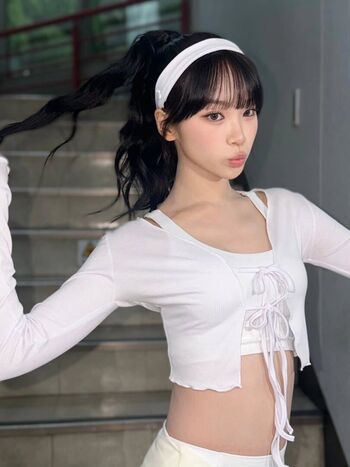Kim chaewon  page leaked private photo uncensored HD quality