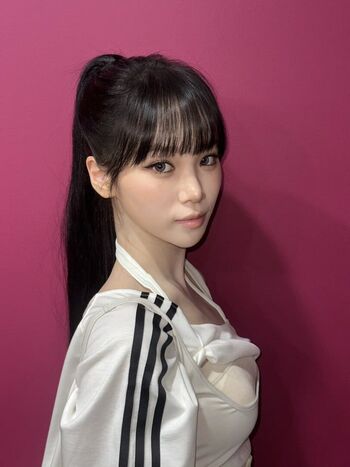 Kim chaewon  page leaked private photo uncensored HD quality