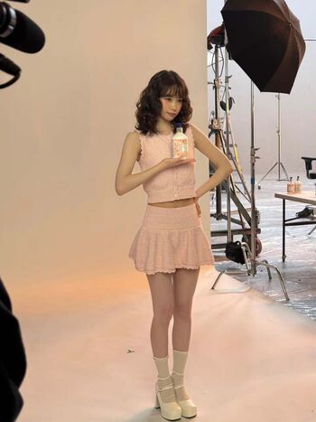Kim chaewon  page leaked private photo uncensored HD quality