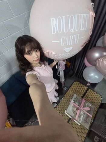 Kim chaewon  page leaked private photo uncensored HD quality
