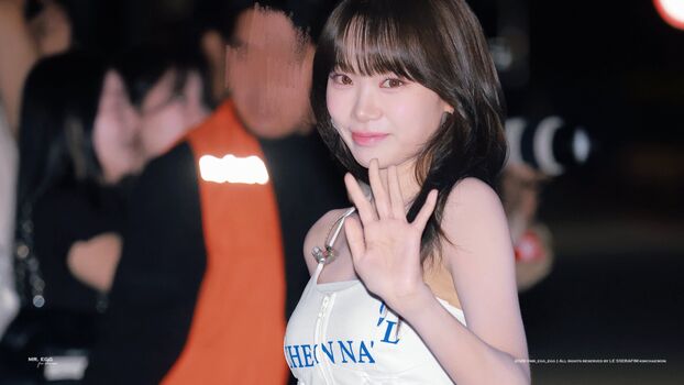 Kim chaewon  page leaked private photo uncensored HD quality