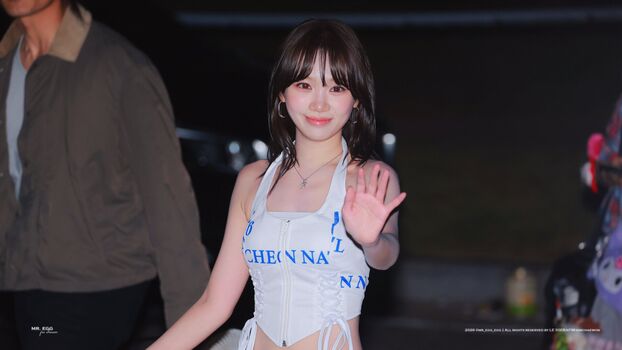 Kim chaewon  page leaked private photo uncensored HD quality