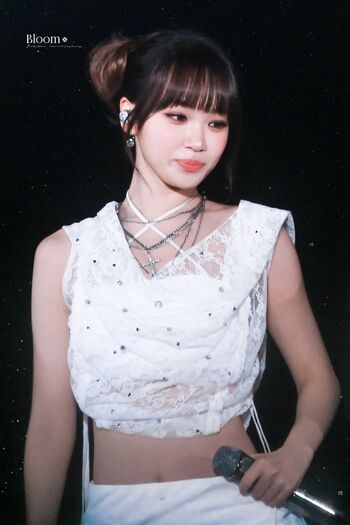 Kim chaewon  page leaked private photo uncensored HD quality
