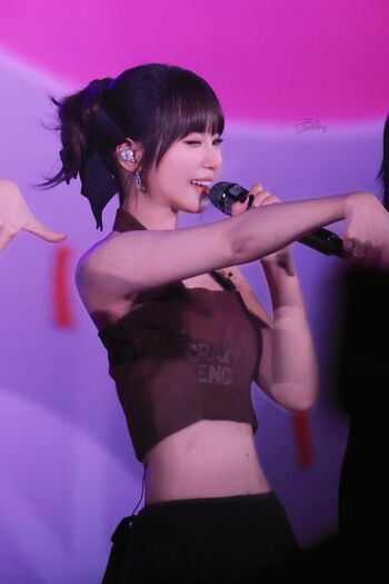 Kim chaewon  page leaked private photo uncensored HD quality