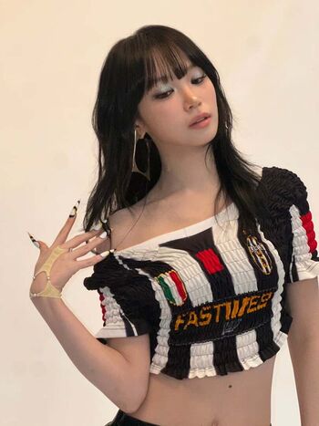 Kim chaewon leaked private photo uncensored HD quality
