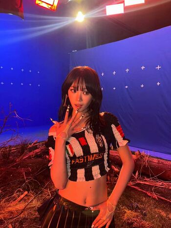 Kim chaewon leaked private photo uncensored HD quality