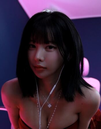 Kim yu page leaked private photo uncensored HD quality