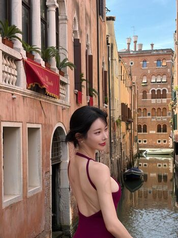 Kim yu page leaked private photo uncensored HD quality
