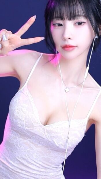 Kim yu page leaked private photo uncensored HD quality
