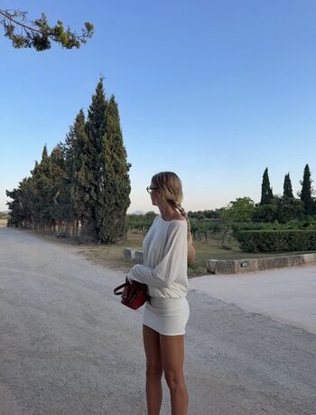 Klarahellqvistt page leaked private photo uncensored HD quality