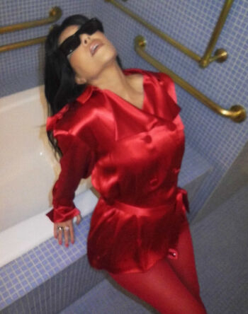 Kourtney kardashian leaked private photo uncensored HD quality