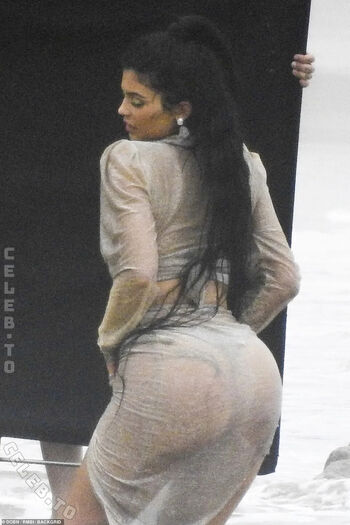 Kylie jenner  page leaked private photo uncensored HD quality