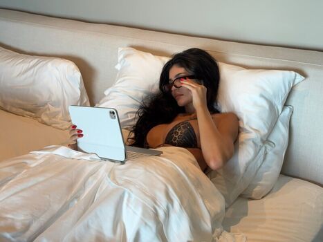 Kylie jenner  page leaked private photo uncensored HD quality