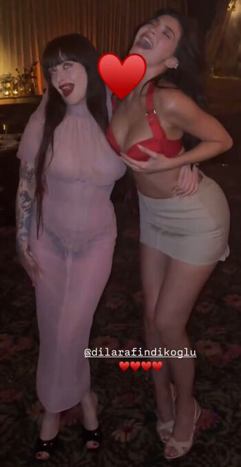 Kylie jenner  page leaked private photo uncensored HD quality