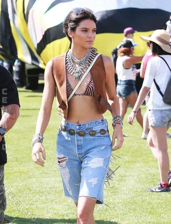 Kylie jenner  page leaked private photo uncensored HD quality