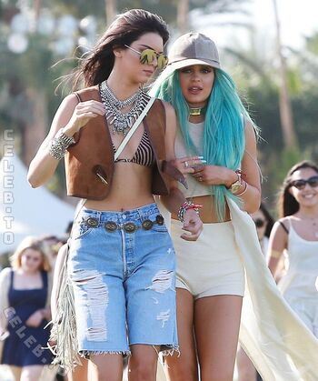Kylie jenner leaked private photo uncensored HD quality