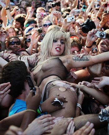 Lady gaga page leaked private photo uncensored HD quality