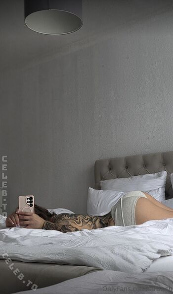 Lara uth leaked private photo uncensored HD quality