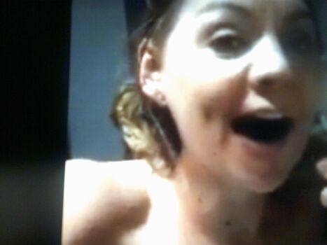 Laura tobin  page leaked private photo uncensored HD quality