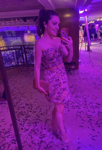 Laura tobin  page leaked private photo uncensored HD quality