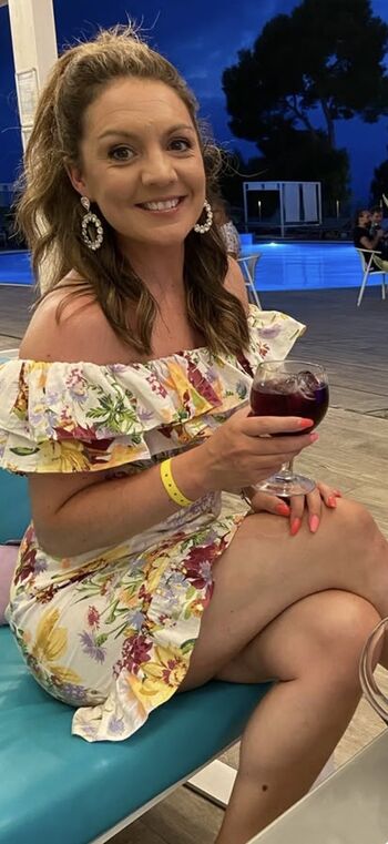Laura tobin  page leaked private photo uncensored HD quality