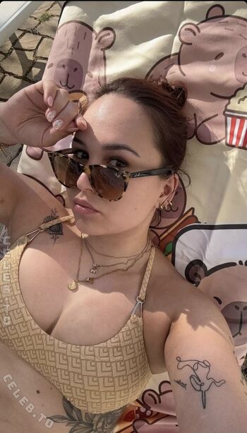 Laurassoberlife leaked private photo uncensored HD quality