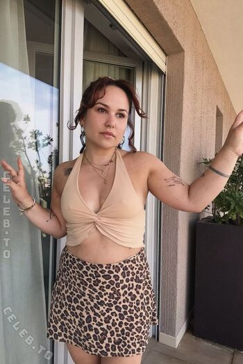 Laurassoberlife leaked private photo uncensored HD quality