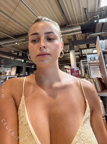 Lea breuer page leaked private photo uncensored HD quality