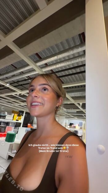 Lea breuer page leaked private photo uncensored HD quality
