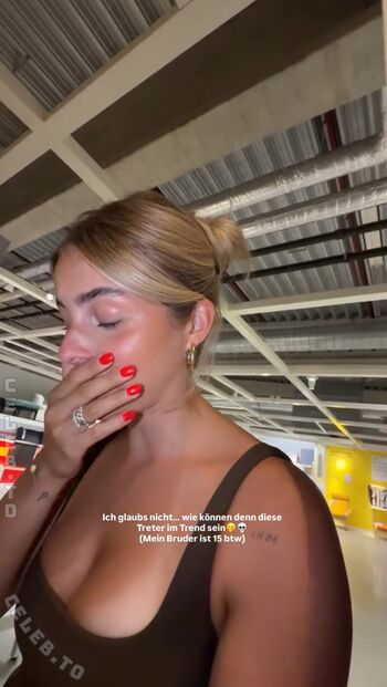 Lea breuer page leaked private photo uncensored HD quality