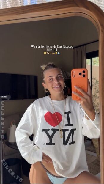 Lea breuer leaked private photo uncensored HD quality