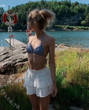 Lea peach  page leaked private photo uncensored HD quality