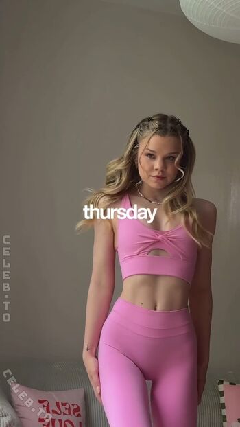 Lea peach  page leaked private photo uncensored HD quality